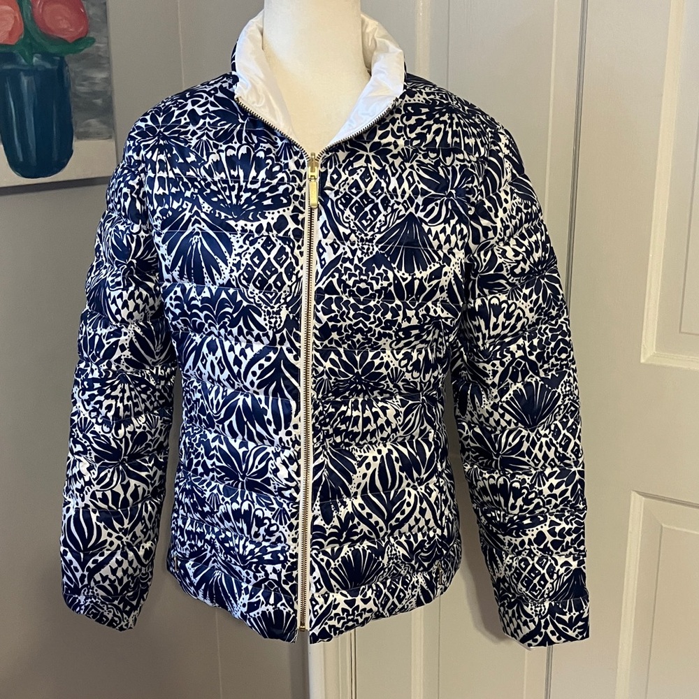 Lilly Pulitzer reversible jacket coat palm tree navy white 8 EUC runs small